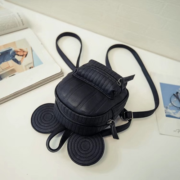 🍒🥀Mickey backpacks. 🥀🍒 - Picture 5 of 6